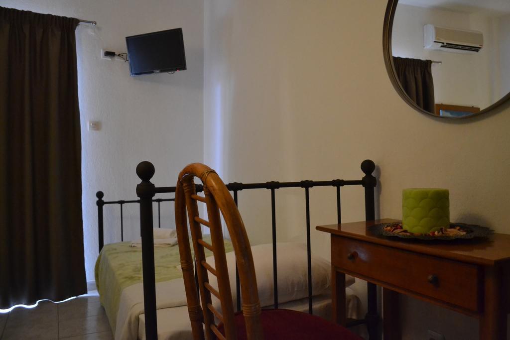 Eliza Studios And Apartments เปฟโกโฮรี ภายนอก รูปภาพ
